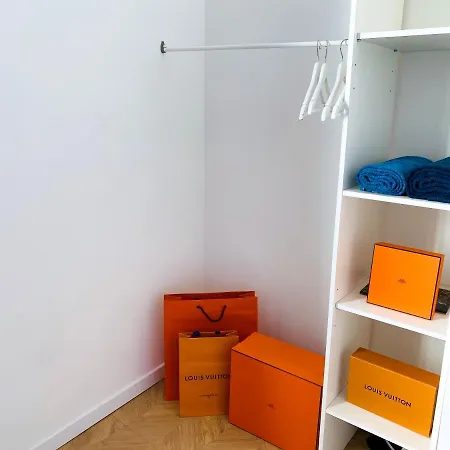 Appartement Sea - 2 Bedroom - Kitchen - Wifi - Tramway - Air Conditioner *