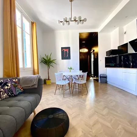 Appartement Sea - 2 Bedroom - Kitchen - Wifi - Tramway - Air Conditioner *