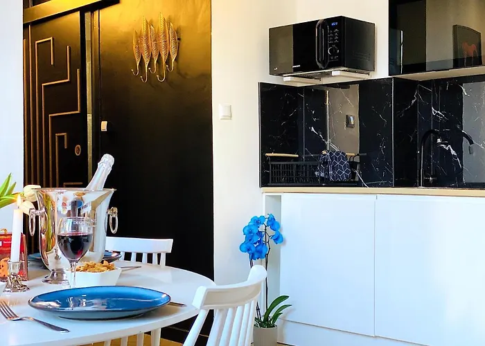 Apartmán Sea - 2 Bedroom - Kitchen - Wifi - Tramway - Air Conditioner *